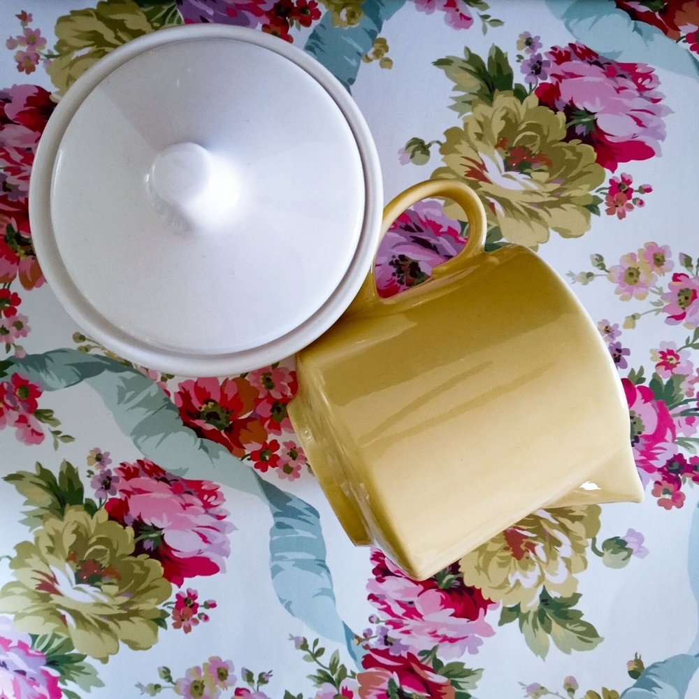 Vintage Cream pitcher and sugar bowl